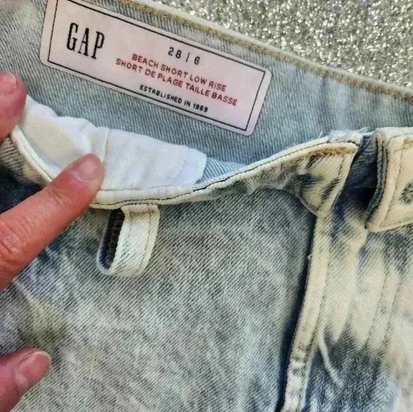 PROJECT GAP 2" Low Rise Foldover Denim Beach  Shorts with Washwell - Picture 6 of 7